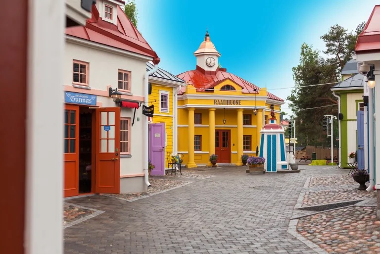 doghill-fairytale-farm-tampere-information-tickets-and-reviews